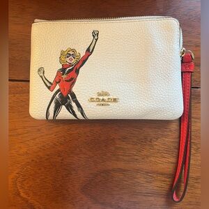 Coach Marvel Carol Danvers wristlet wallet pebbled white leather
